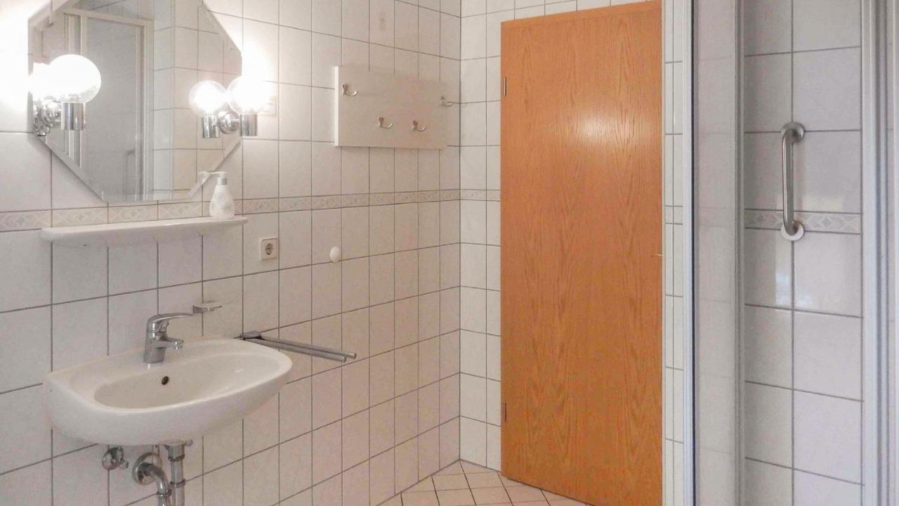 Ferienwohnungen Am Hasenweg 로스토프 외부 사진